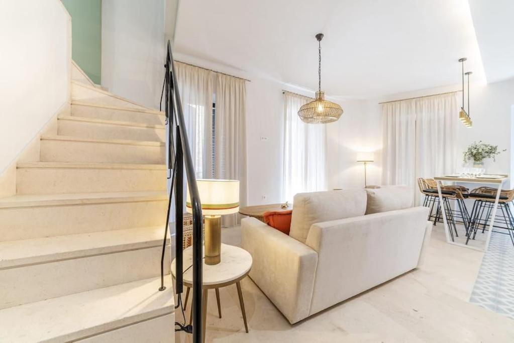 Bs Brand New Triplex Private Terrace Downtown Parking Appartement *