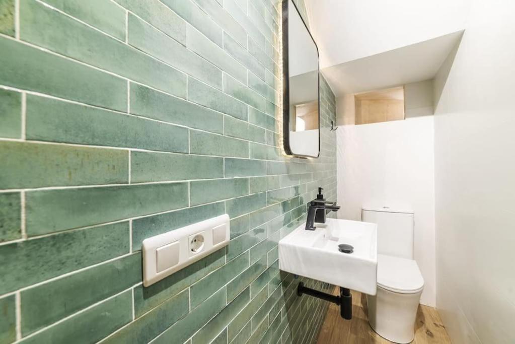 Bs Brand New Triplex Private Terrace Downtown Parking * Séville